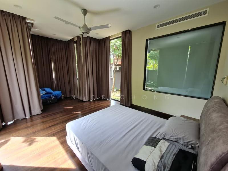 Bungalow House for Sale in Bukit Gita Bayu (Seri Kembangan) - Venice Chong - Bedroom - PropertyGuru.com.my