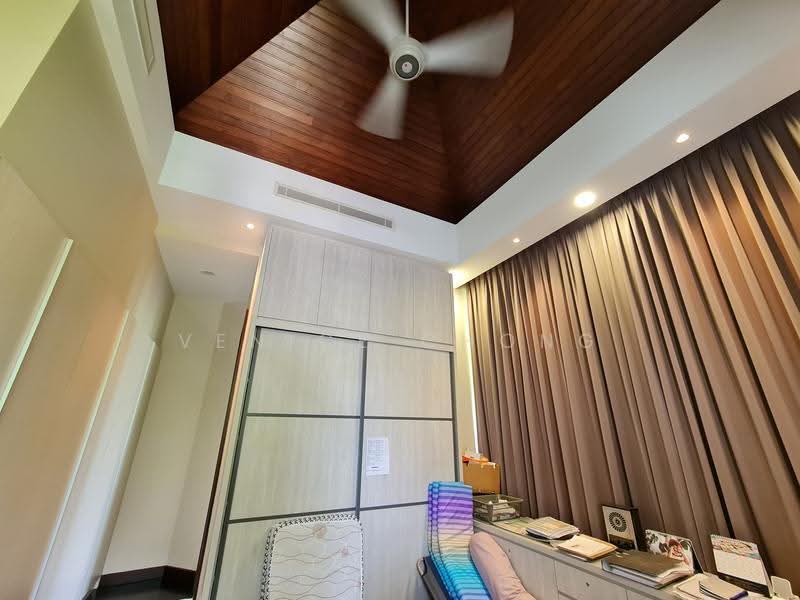 Bungalow House for Sale in Bukit Gita Bayu (Seri Kembangan) - Venice Chong - Bedroom - PropertyGuru.com.my
