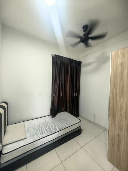 Service Residence for Rent at D'Summit Residences - Emily Hau - Bedroom - PropertyGuru.com.my