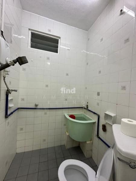 Apartment for Rent at Medan Lumba Kuda - Yam Weng Keong - Bathroom - PropertyGuru.com.my