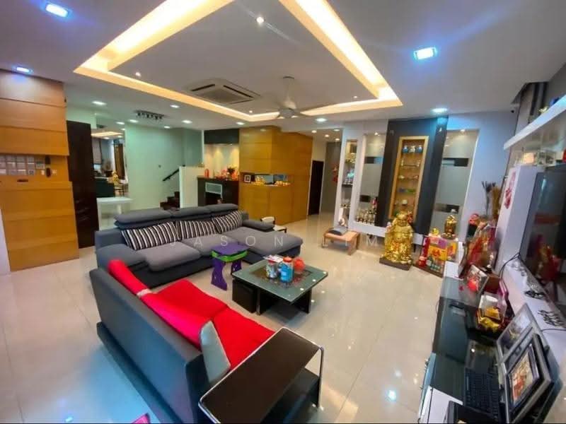 Rumah Berkembar untuk Dijual di Bandar Botanic (Klang) - Jason Lim - Living Room - PropertyGuru.com.my