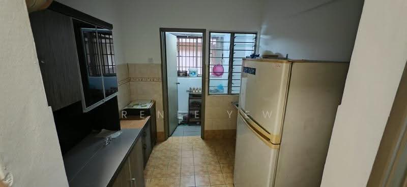 Condominium for Rent at Petaling Indah Condominiums - Renee Yew - PropertyGuru.com.my