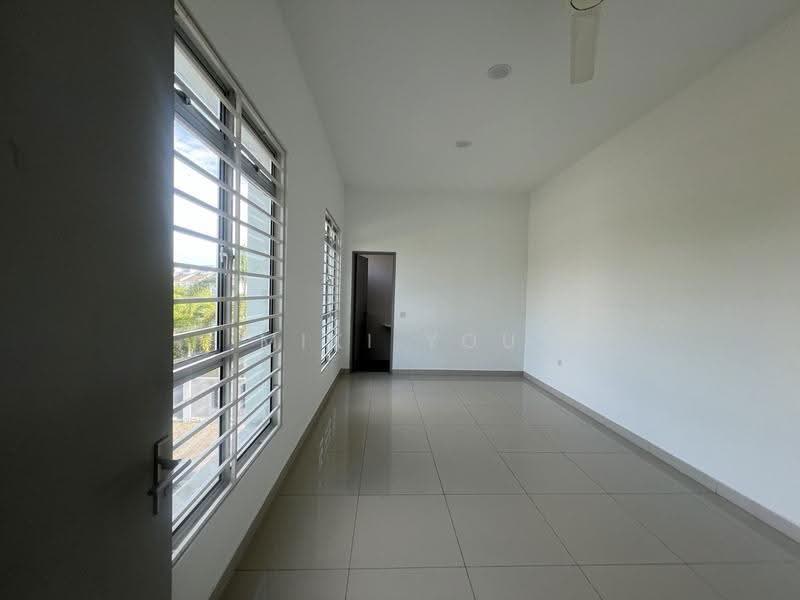 2-storey Terraced House for Rent in Kota Kemuning (Shah Alam) - Miki You - Corridor - PropertyGuru.com.my