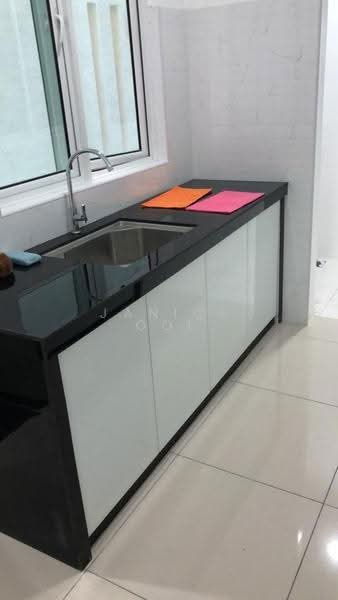 Condominium for Rent at The Clovers - Janice Ooi - Kitchen - PropertyGuru.com.my