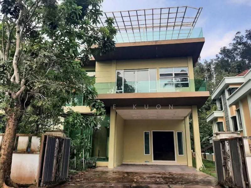 Bungalow House for Sale in Rawang (Selangor) - Alice Kuon - Exterior - PropertyGuru.com.my