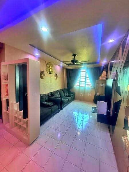 Pangsapuri untuk Dijual di The Rise Collection 2 - Sharon Ong - Living Room - PropertyGuru.com.my