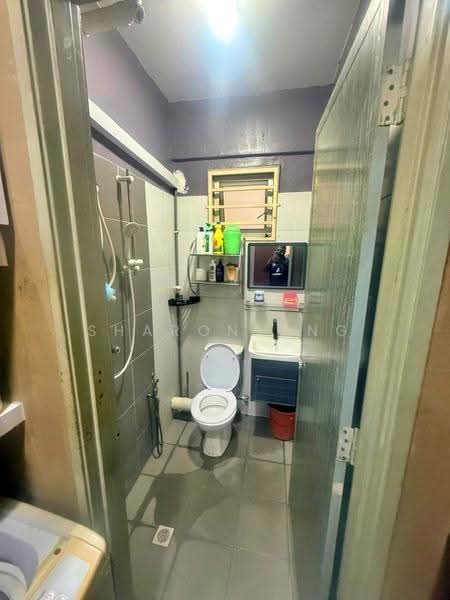 Pangsapuri untuk Dijual di The Rise Collection 2 - Sharon Ong - Bathroom - PropertyGuru.com.my