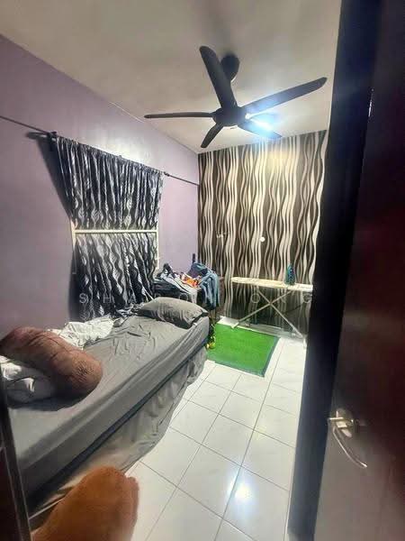 Pangsapuri untuk Dijual di The Rise Collection 2 - Sharon Ong - Bedroom - PropertyGuru.com.my
