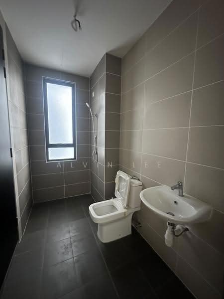 Rumah Teres untuk Dijual di Hulu Langat (Selangor) - Alvin Lee - Bathroom - PropertyGuru.com.my