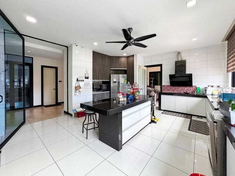 Bungalow House for Sale in Taman Tasik Prima (Puchong) - Jik Wafa - Kitchen - PropertyGuru.com.my