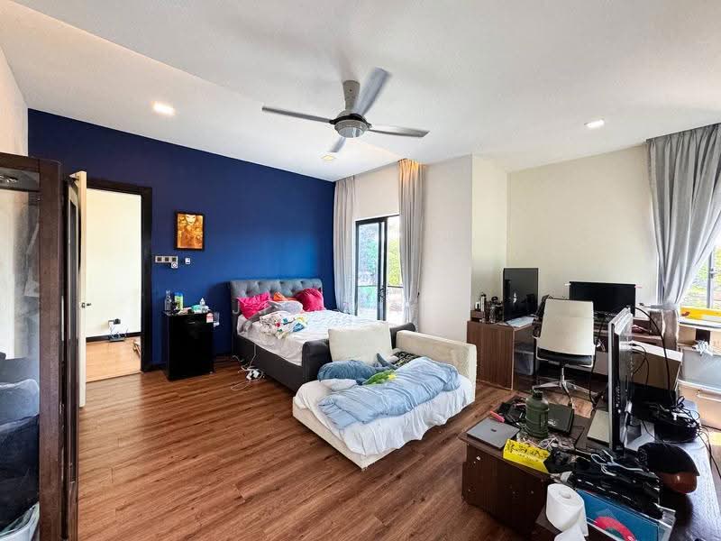 Bungalow House for Sale in Taman Tasik Prima (Puchong) - Jik Wafa - Bedroom - PropertyGuru.com.my
