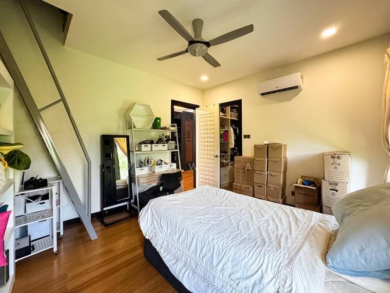 Bungalow House for Sale in Taman Tasik Prima (Puchong) - Jik Wafa - Bedroom - PropertyGuru.com.my