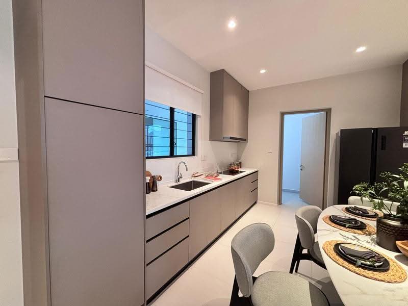 Kondominium untuk Dijual di Waterstone - Jia Li - Kitchen - PropertyGuru.com.my