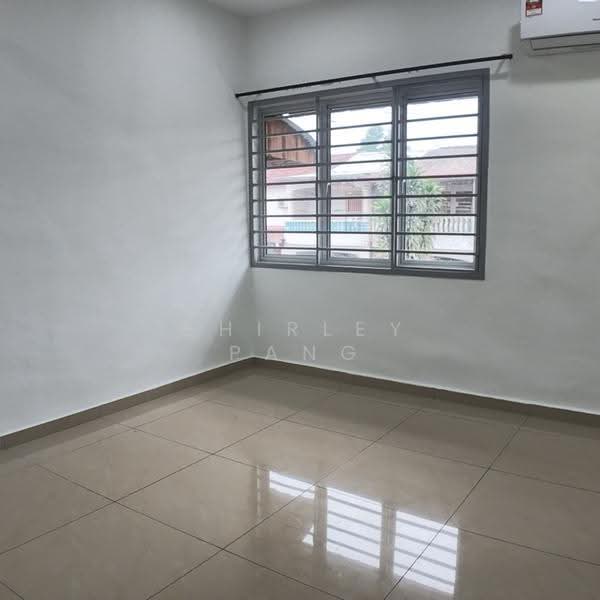 2-storey Terraced House for Sale in Taman Puteri Wangsa (Ulu Tiram) - Shirley Pang - Interior - PropertyGuru.com.my