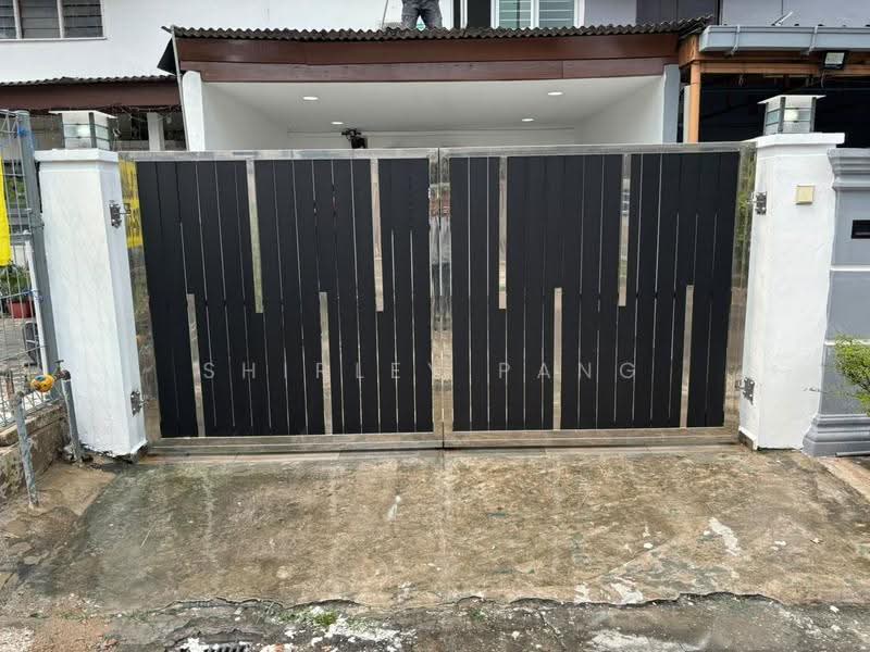 2-storey Terraced House for Sale in Taman Puteri Wangsa (Ulu Tiram) - Shirley Pang - Exterior - PropertyGuru.com.my