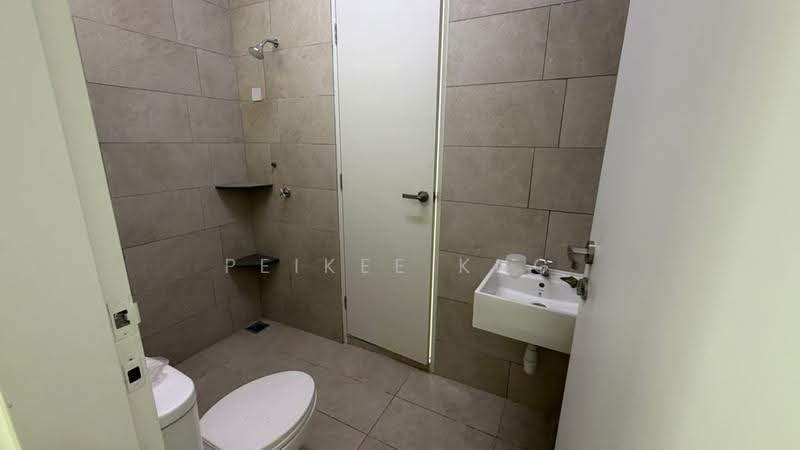 2-storey Terraced House for Sale in Kampung Ayer Molek (Ayer Molek) - Peikee Kng - Bathroom - PropertyGuru.com.my