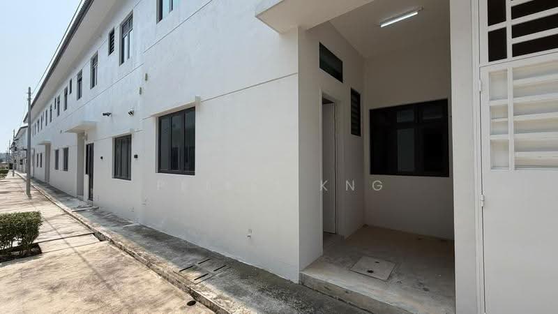 2-storey Terraced House for Sale in Kampung Ayer Molek (Ayer Molek) - Peikee Kng - Exterior - PropertyGuru.com.my