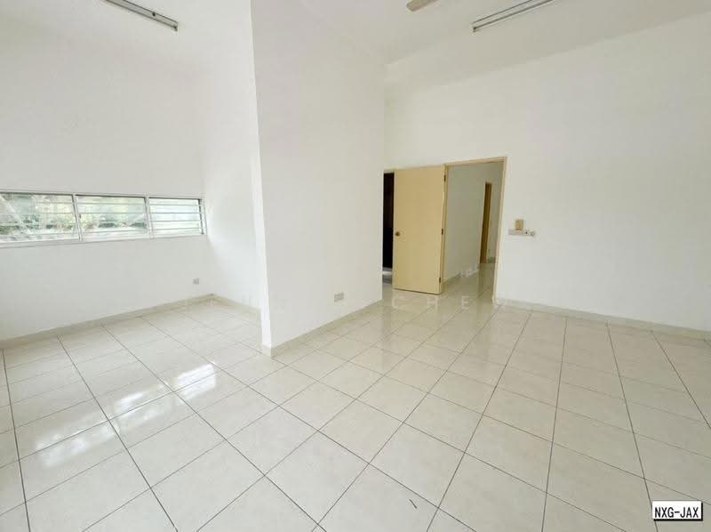 2-storey Terraced House for Sale in Setia Indah 12 (Setia Alam) - Jennie Chew - Living Room - PropertyGuru.com.my