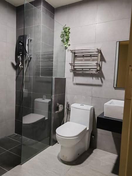 Kediaman Servis untuk Disewa di The Era @ Duta North - BC TAN - Bathroom - PropertyGuru.com.my