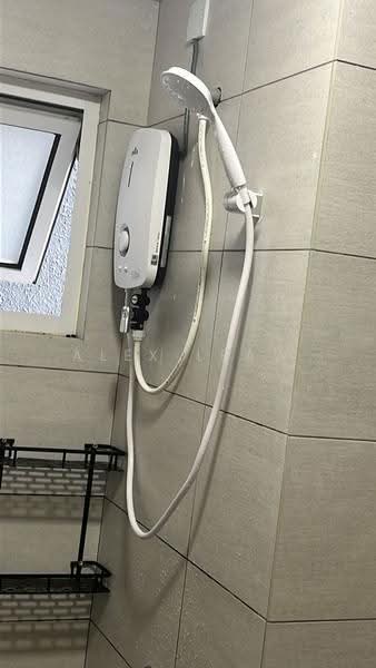 Kediaman Servis untuk Disewa di Residensi Rimbun @ Canopy Hills - Alex Leaw - Bathroom - PropertyGuru.com.my