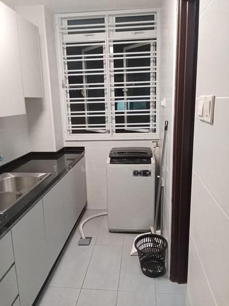 Service Residence for Rent at KSL Residence @ Daya - Tom Chiew - Kitchen - PropertyGuru.com.my