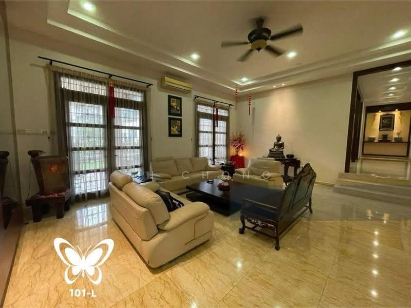 Rumah Banglo untuk Dijual di Bukit Rimau (Shah Alam) - KH Chong - Living Room - PropertyGuru.com.my