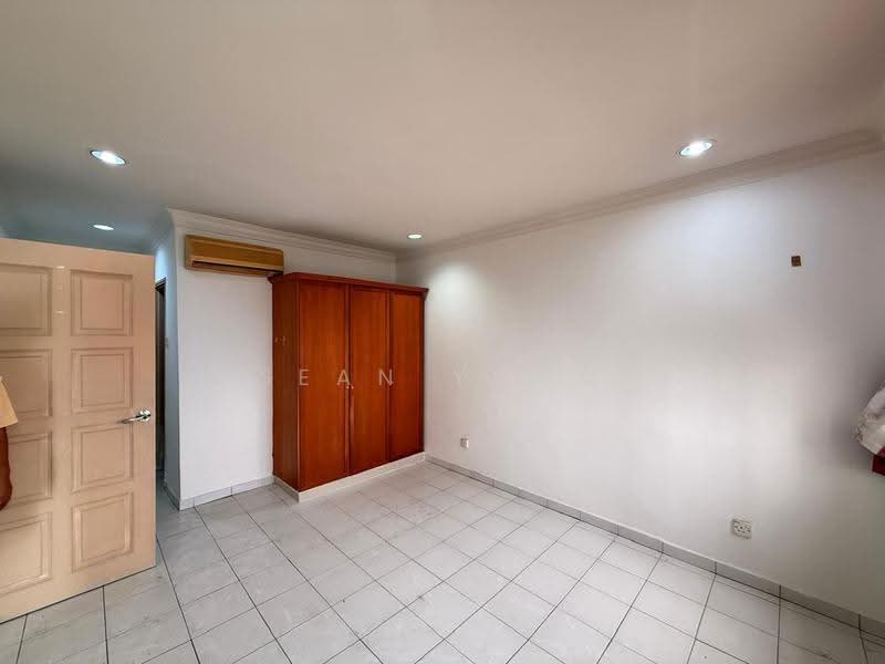 Condominium for Sale at Casa Mila - Sean Yong - Bedroom - PropertyGuru.com.my