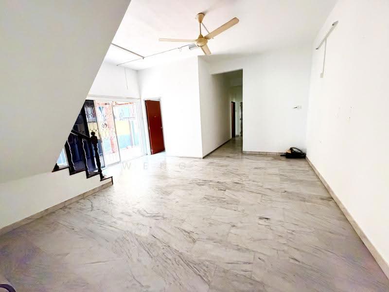 Bungalow House for Rent in Sungai Way Free Indsutrial Zone (Petaling Jaya) - Weng Tan - PropertyGuru.com.my