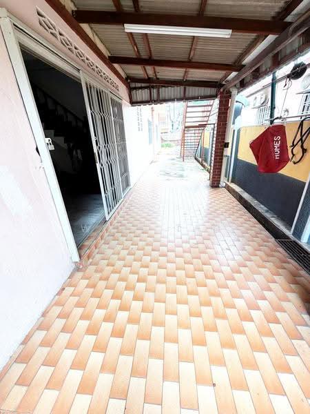 Bungalow House for Rent in Sungai Way Free Indsutrial Zone (Petaling Jaya) - Weng Tan - PropertyGuru.com.my