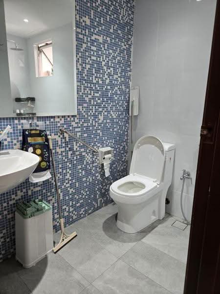 Condominium for Rent at Andalucia - Soon Sheng Law - Bathroom - PropertyGuru.com.my