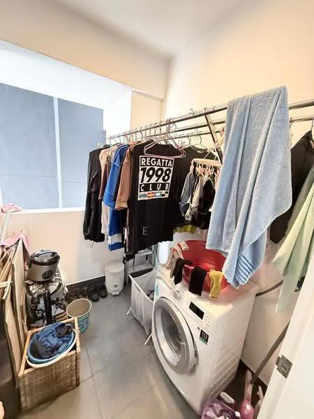 Kediaman Servis untuk Dijual di Setia Sky 88 - June Tan - Interior - PropertyGuru.com.my