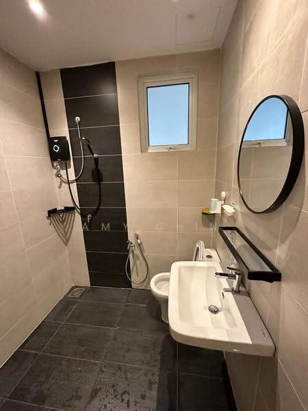 Service Residence for Sale at Pinnacle Sri Petaling - Amy Chin - Bathroom - PropertyGuru.com.my