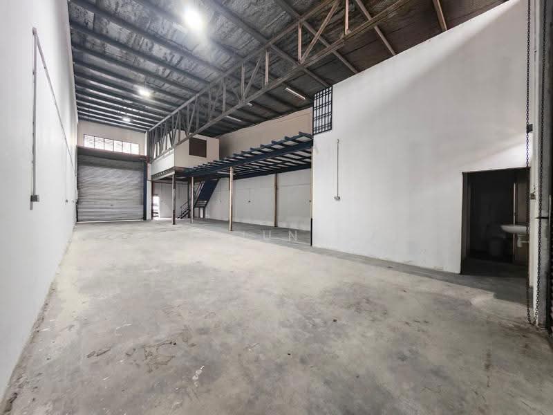 Kilang untuk Disewa di Taman Daya (Johor Bahru) - Foo Jun Tao - Interior - PropertyGuru.com.my