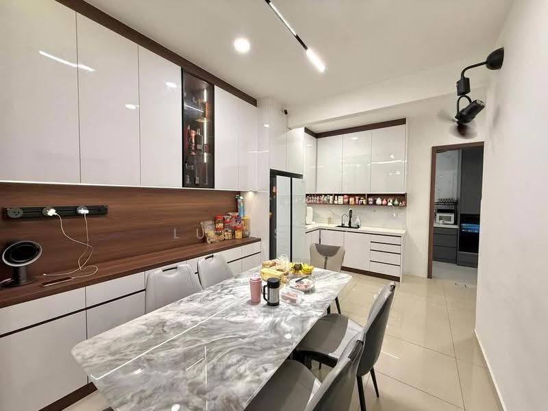 2-storey Terraced House for Sale in Setia Utama (Setia Alam) - Lucas Ng - Dining Room - PropertyGuru.com.my