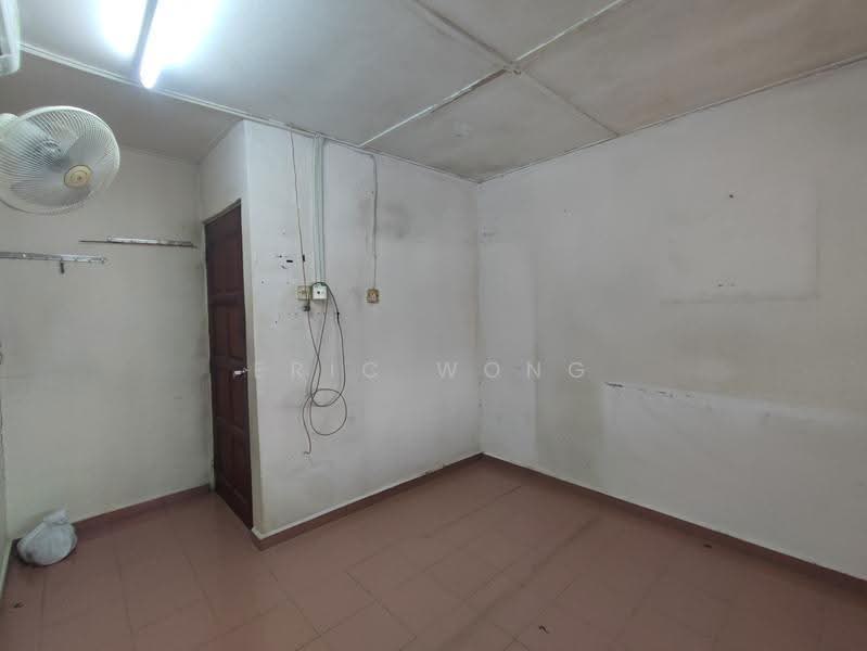 Rumah Teres 2-Tingkat untuk Dijual di Taman Skudai Baru (Skudai) - Eric Wong - PropertyGuru.com.my