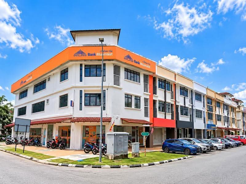 Shop / Office for Rent in Temasya Glenmarie (Glenmarie) - Yan Lu - Exterior - PropertyGuru.com.my