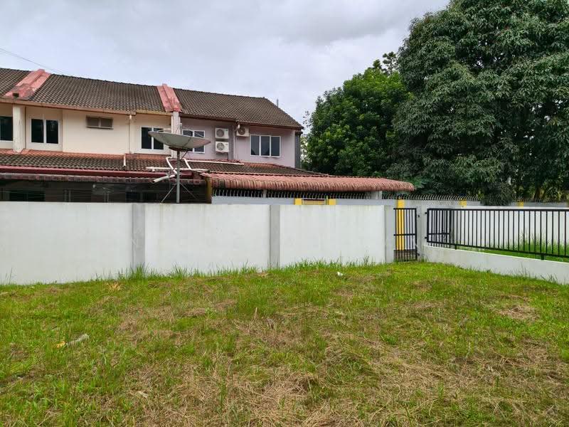 Semi-Detached House for Sale in Kuching (Sarawak) - Nicholas Tan - PropertyGuru.com.my
