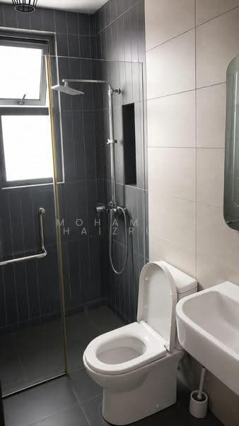 Kondominium untuk Dijual di Aura Residence - Mohamad Haizrul - Bathroom - PropertyGuru.com.my