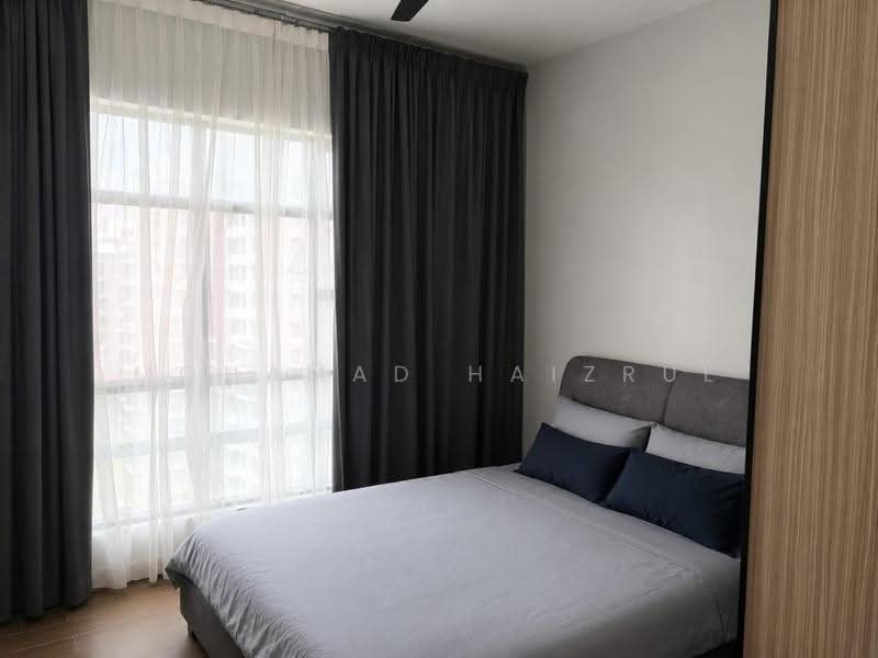 Kondominium untuk Dijual di Aura Residence - Mohamad Haizrul - Bedroom - PropertyGuru.com.my