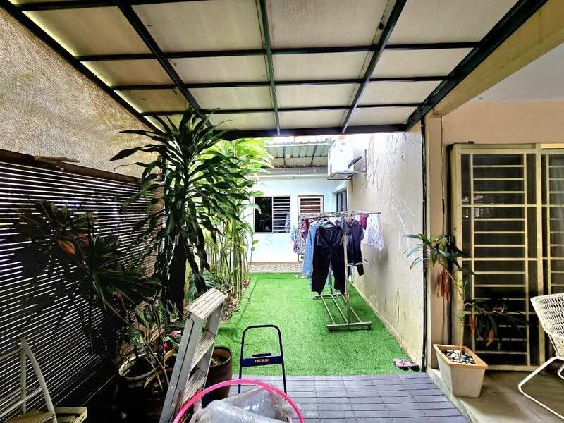 Rumah Teres 2-Tingkat untuk Dijual di Bandar Nusaputra (Puchong) - Yasmin Sulaiman - Exterior - PropertyGuru.com.my