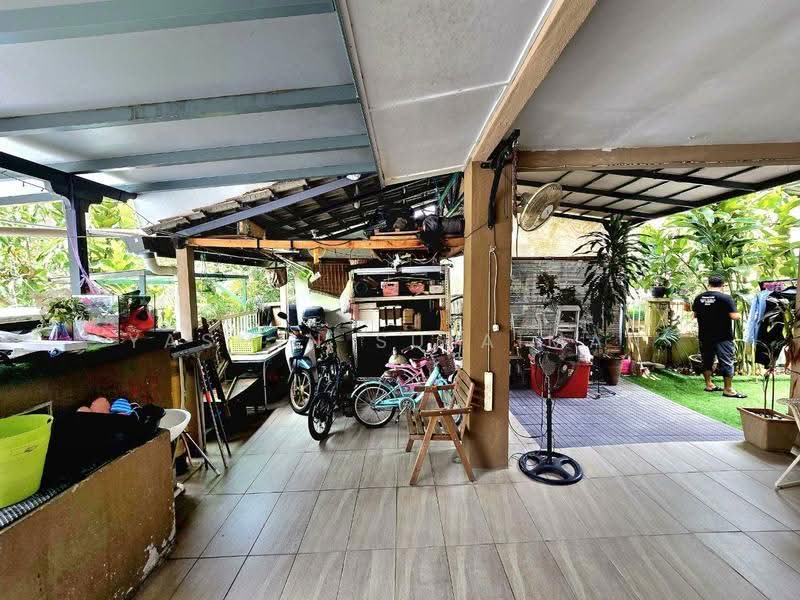 Rumah Teres 2-Tingkat untuk Dijual di Bandar Nusaputra (Puchong) - Yasmin Sulaiman - Exterior - PropertyGuru.com.my