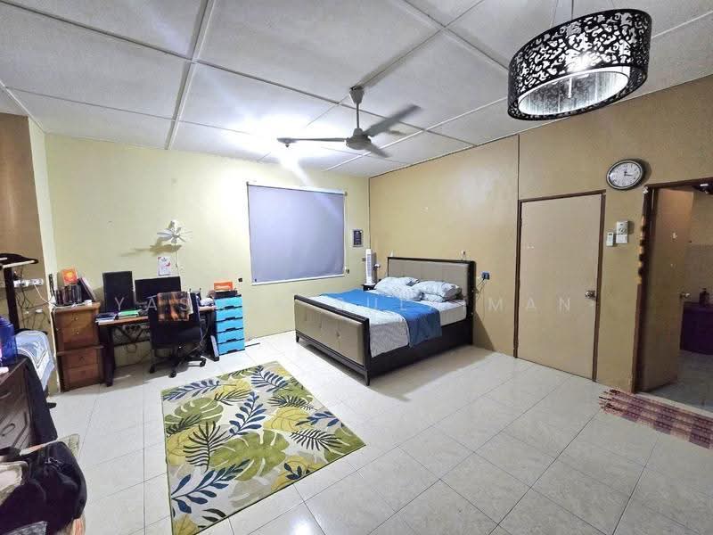 Rumah Teres 2-Tingkat untuk Dijual di Bandar Nusaputra (Puchong) - Yasmin Sulaiman - Bedroom - PropertyGuru.com.my