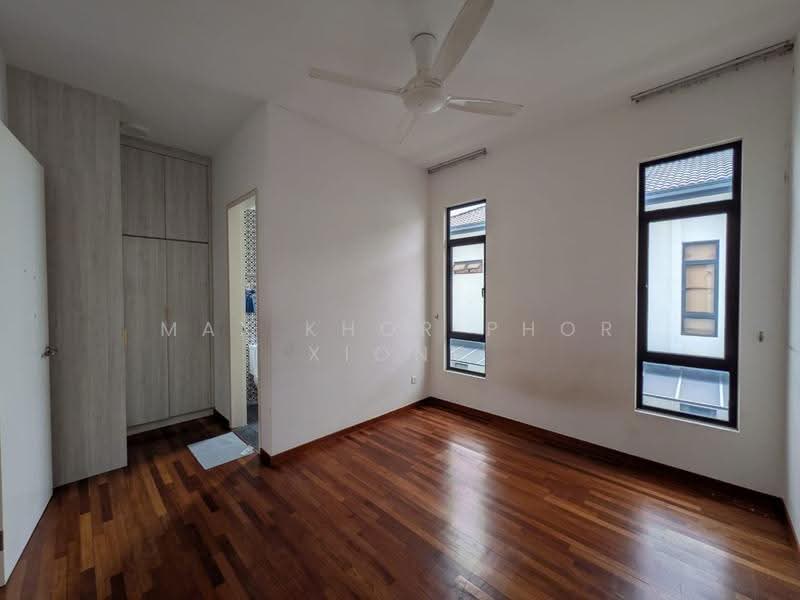 Bungalow House for Rent in Kuala Selangor (Selangor) - Max Khor Phor xiong - Bedroom - PropertyGuru.com.my