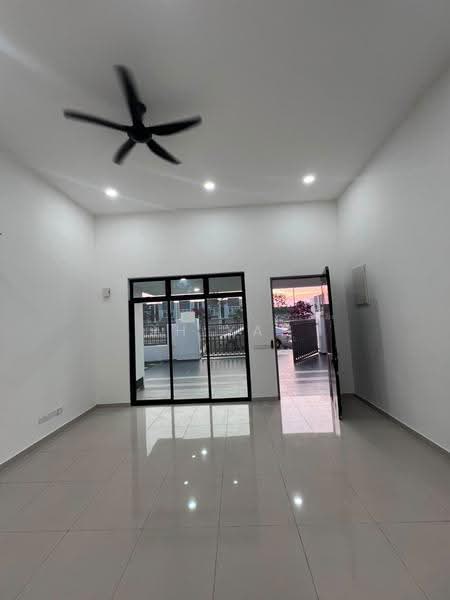 Rumah Berkembar untuk Disewa di Johor Bahru (Johor) - JH Yap - Living Room - PropertyGuru.com.my