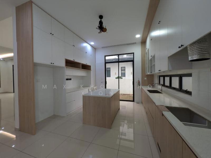 Bungalow House for Rent in Eco Grandeur (Puncak Alam) - Max Khor Phor xiong - Kitchen - PropertyGuru.com.my
