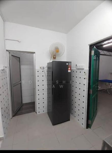 2-storey Terraced House for Rent in Taman Sri Subang (Sunway) - Soon Sheng Law - Kitchen - PropertyGuru.com.my