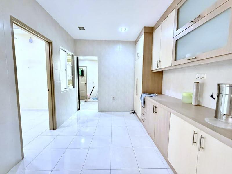 Rumah Teres 2-Tingkat untuk Dijual di Bukit Indah (Iskandar Puteri (Nusajaya)) - Karl Lim - Kitchen - PropertyGuru.com.my
