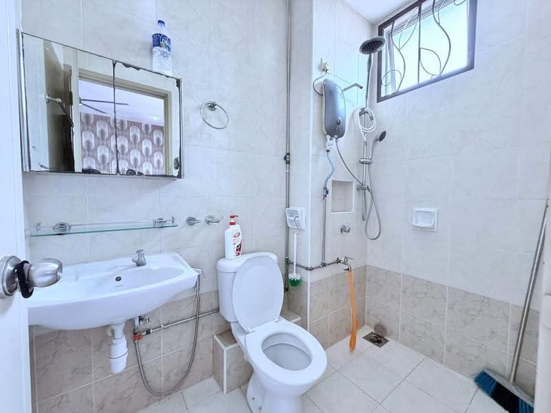 Rumah Teres 2-Tingkat untuk Dijual di Bukit Indah (Iskandar Puteri (Nusajaya)) - Karl Lim - Bathroom - PropertyGuru.com.my