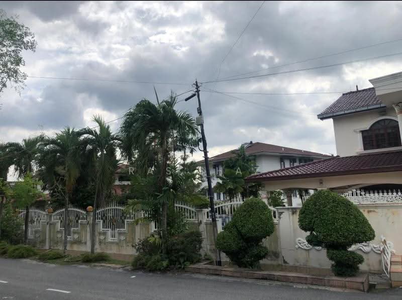 Bungalow House for Sale in Seksyen 3 (Shah Alam) - Ras Shaz - Exterior - PropertyGuru.com.my