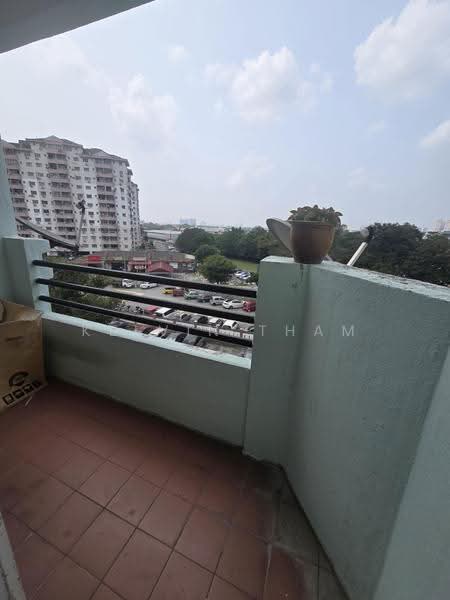 Apartment for Rent at Pangsapuri Jati 2 - Kelvin Tham - Balcony - PropertyGuru.com.my